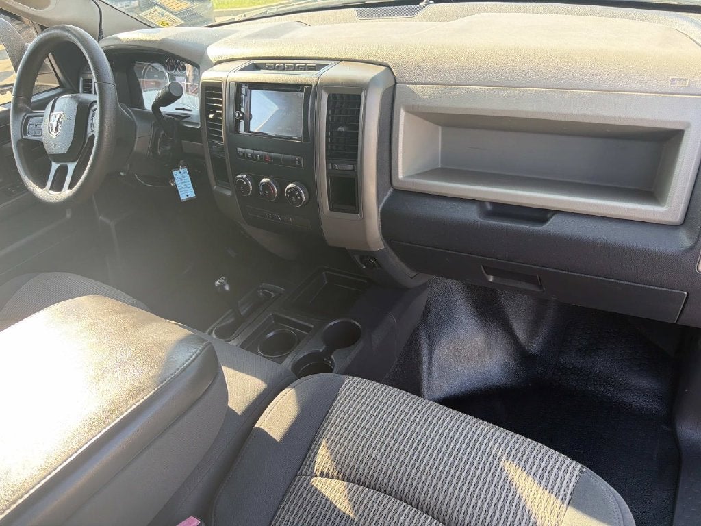 2012 RAM 2500 ST SERVICE BODY