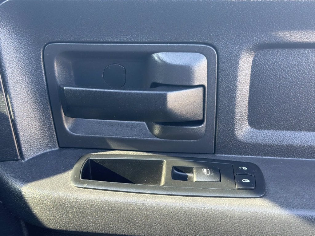 2012 RAM 2500 ST SERVICE BODY