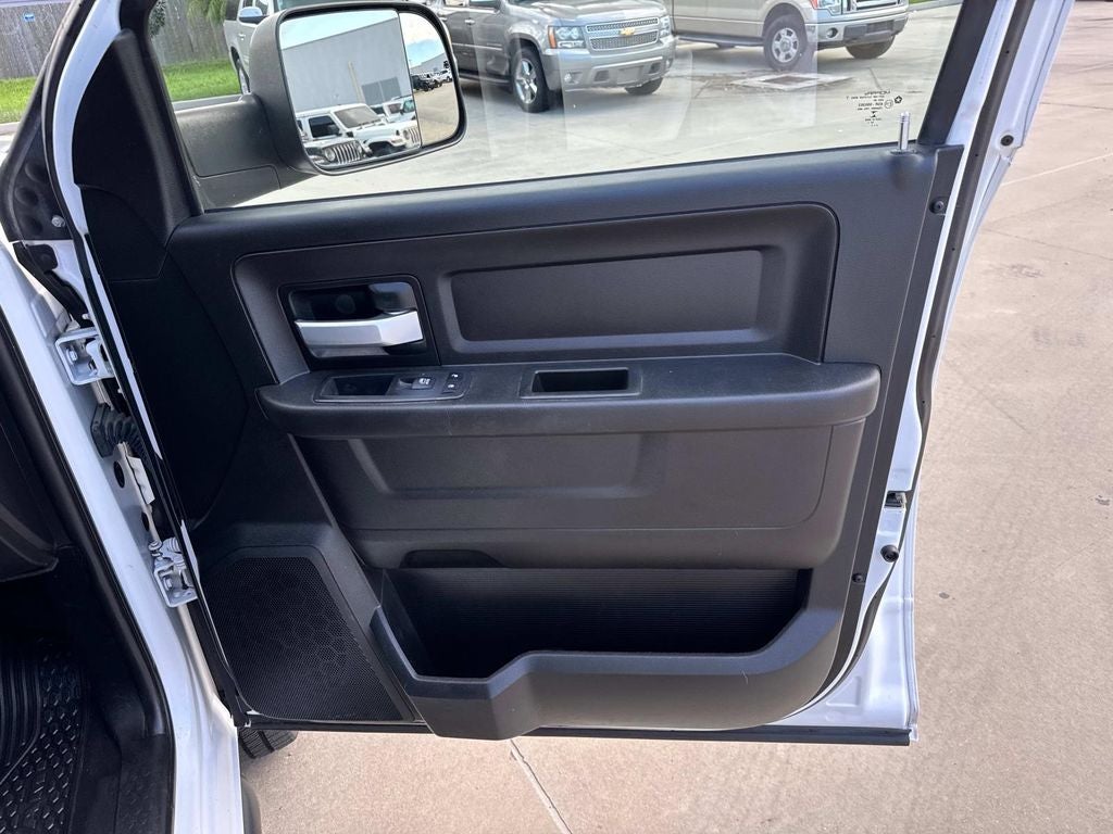 2019 RAM Ram 2500 Tradesman Crew Cab 4x4 6'4' Box