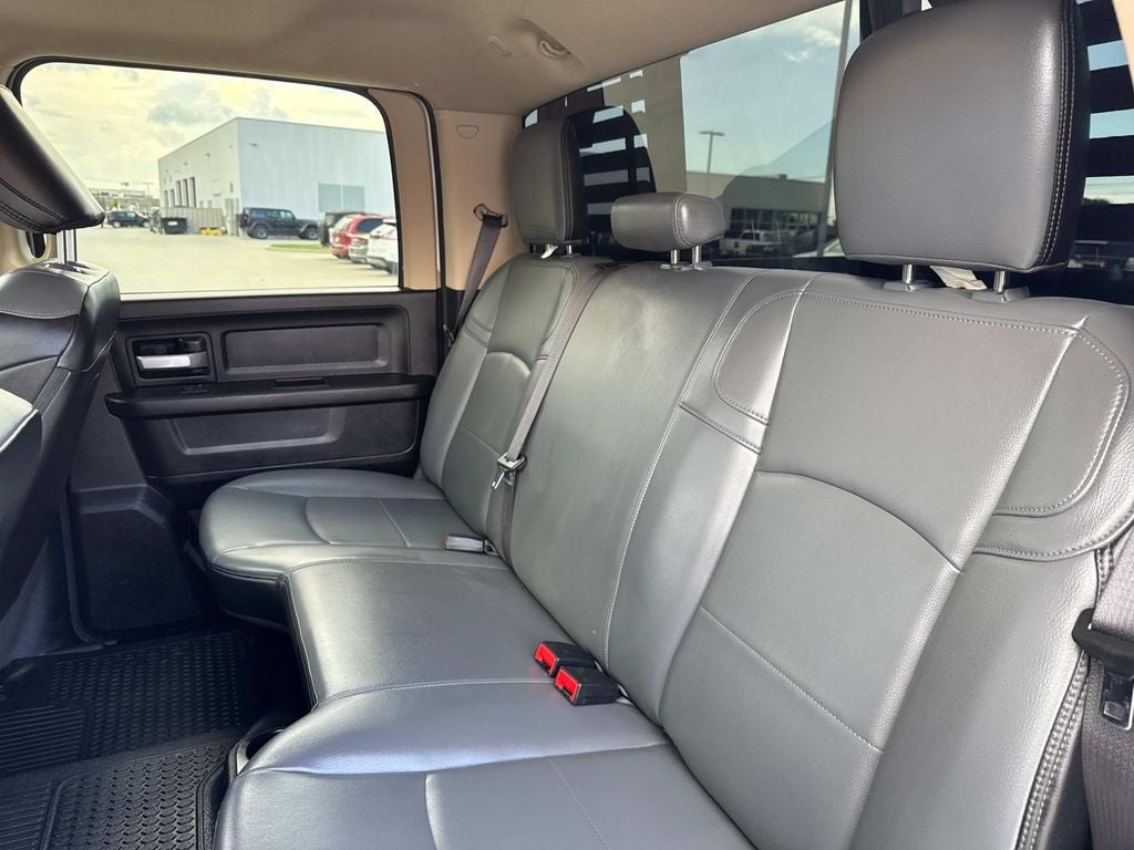 2019 RAM Ram 2500 Tradesman Crew Cab 4x4 6'4' Box