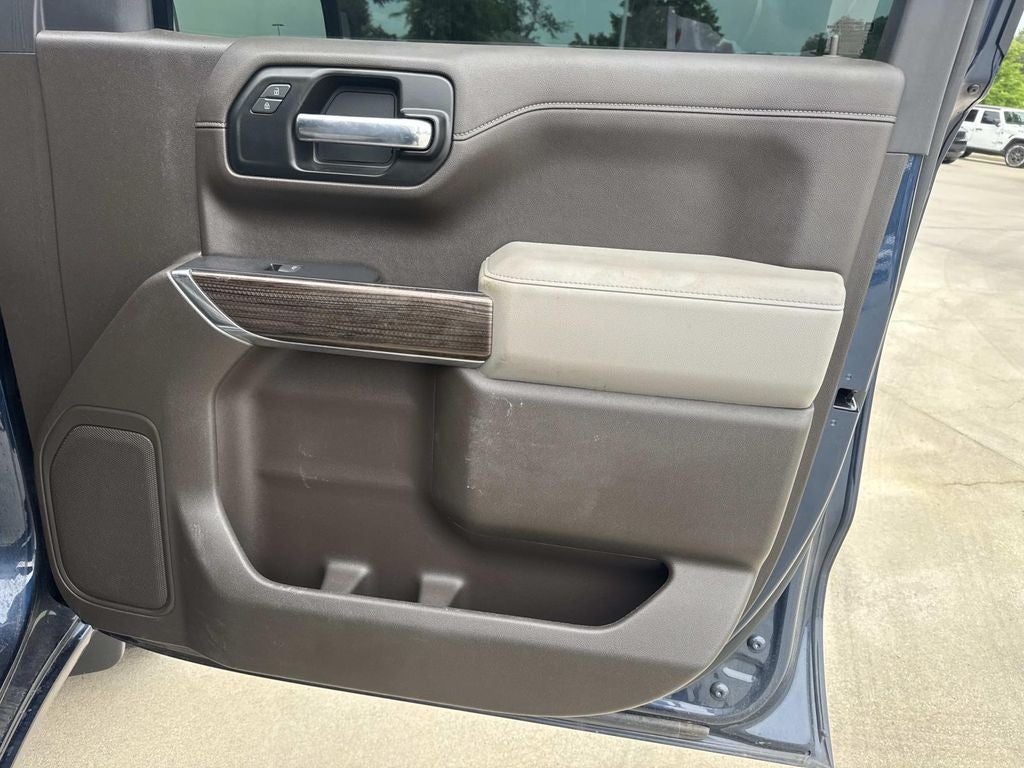 2021 Chevrolet Silverado 1500 4WD Crew Cab Short Bed LT