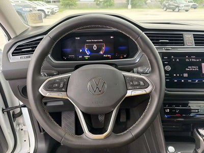 2023 Volkswagen Tiguan 2.0T SE