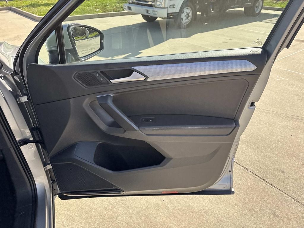 2023 Volkswagen Tiguan 2.0T S