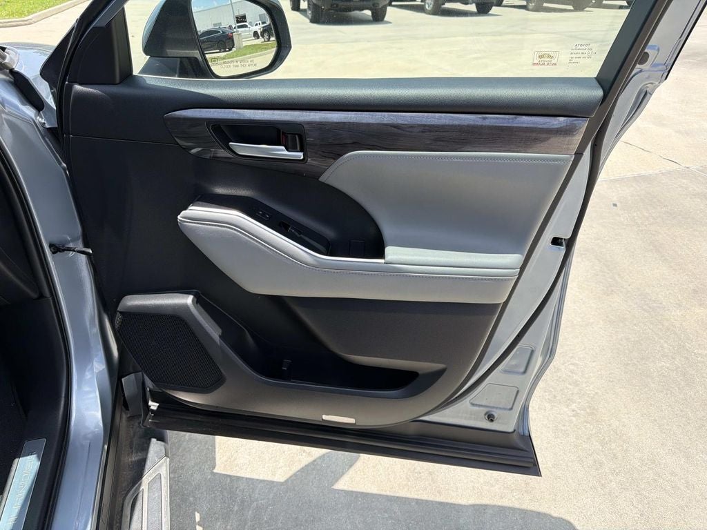 2020 Toyota Highlander Limited