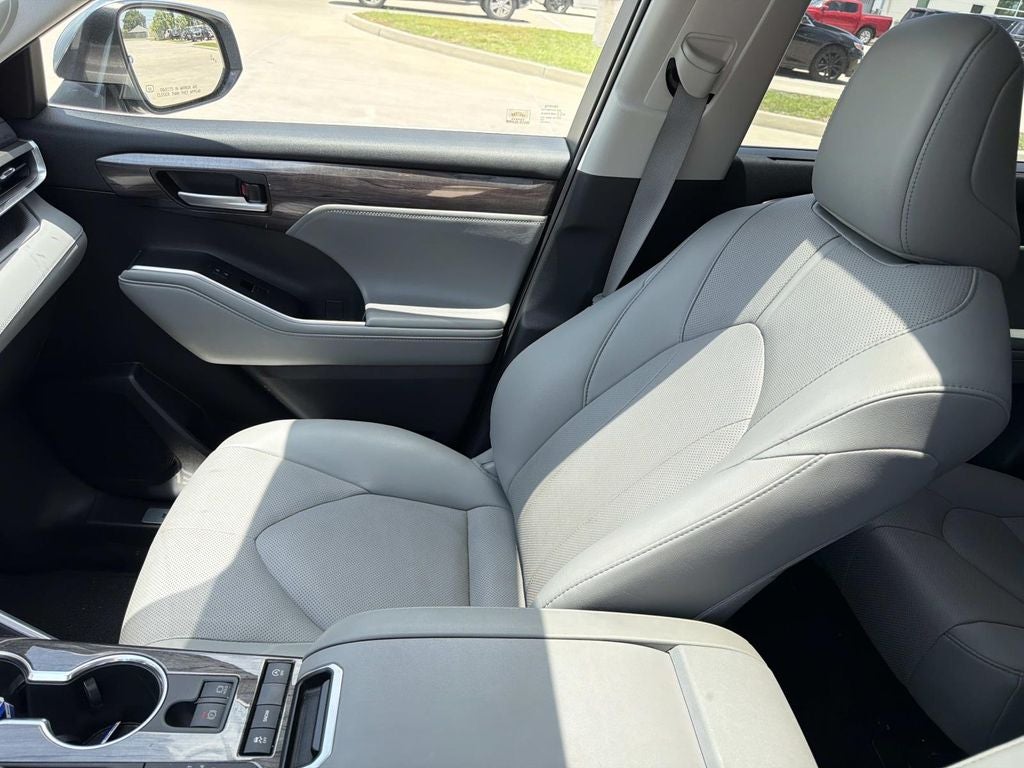 2020 Toyota Highlander Limited