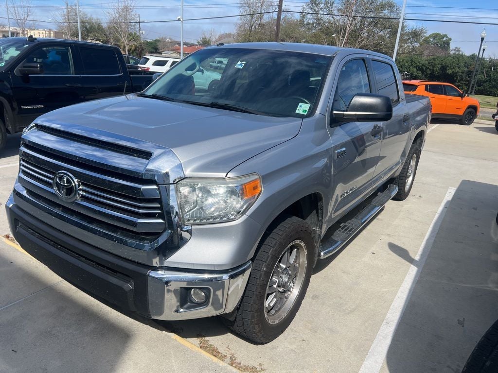 2016 Toyota Tundra SR5 5.7L V8