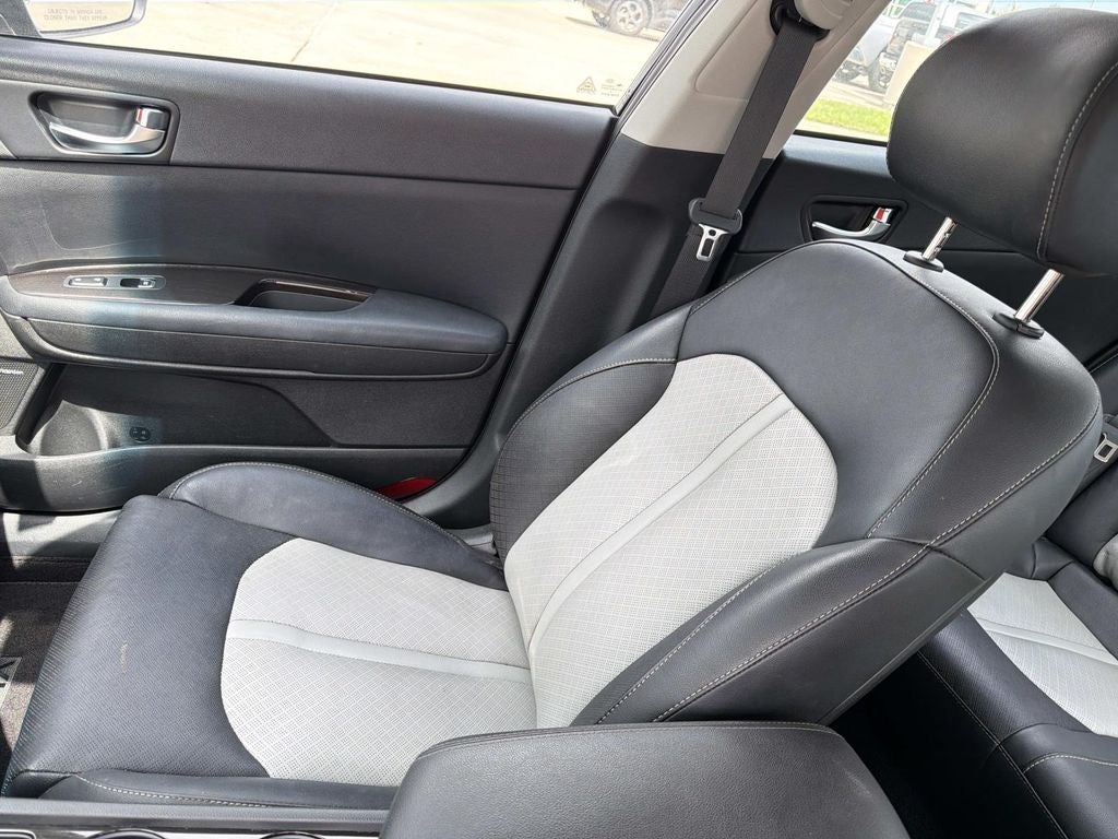 2019 Kia Optima EX