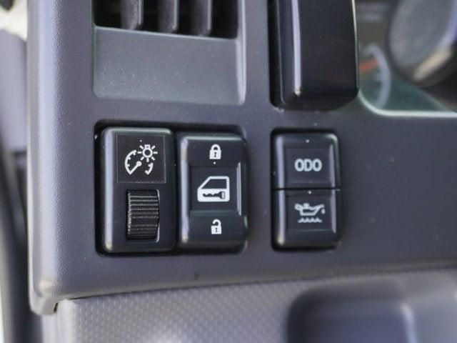 2019 Isuzu NPR XD XD