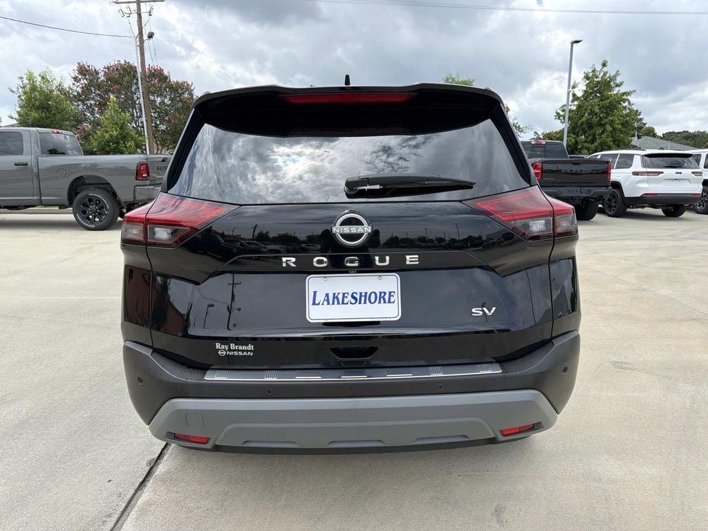 2023 Nissan Rogue SV FWD
