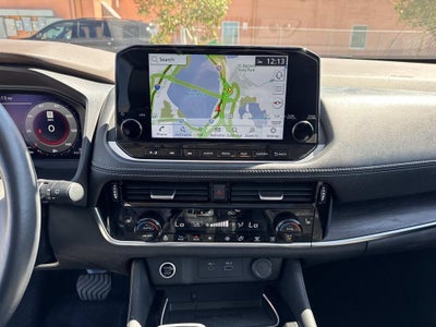 2022 Nissan Rogue Platinum FWD