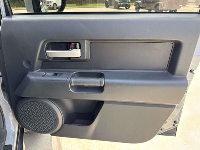 2014 Toyota FJ Cruiser Base