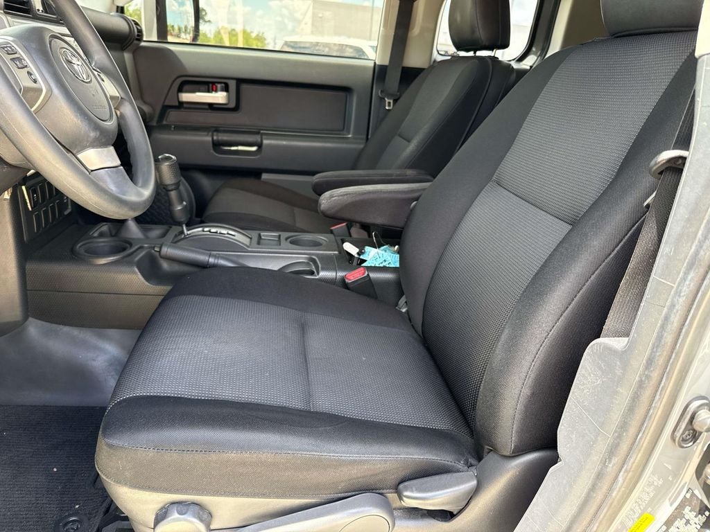 2014 Toyota FJ Cruiser Base