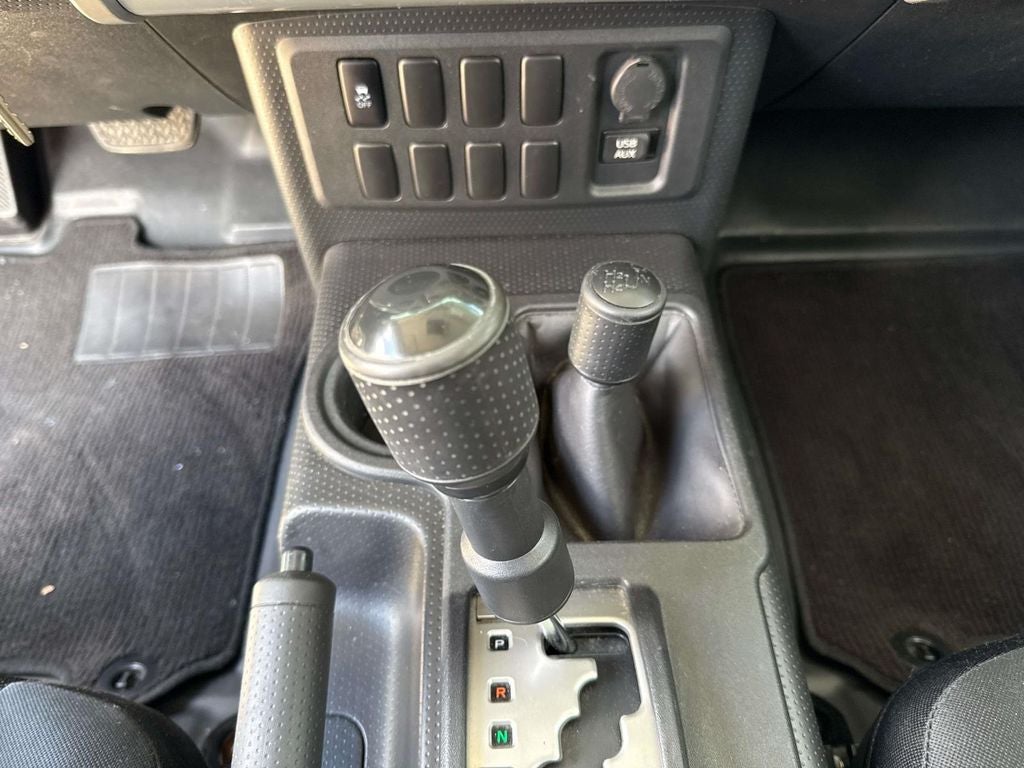 2014 Toyota FJ Cruiser Base