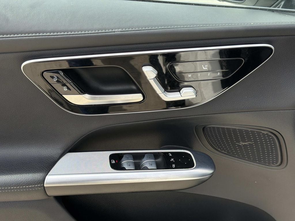 2024 Mercedes-Benz GLC 300 SUV