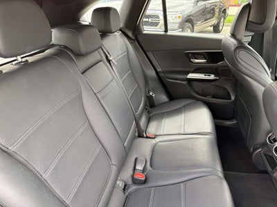 2024 Mercedes-Benz GLC 300 SUV