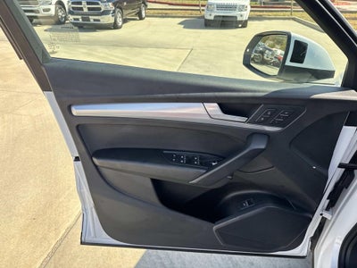 2025 Audi Q5 Premium 45 TFSI S line quattro