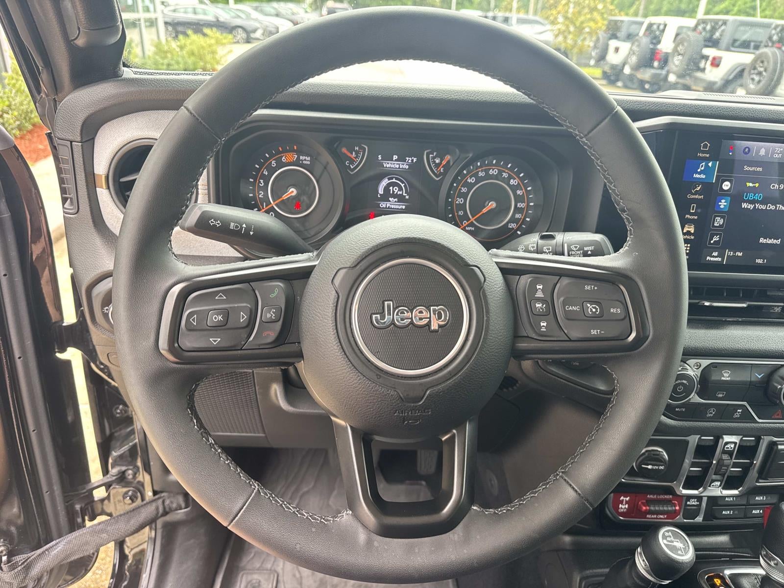 2025 Jeep Wrangler 4-Door Willys 4x4
