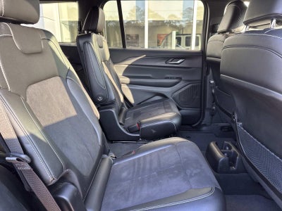 2024 Jeep Grand Cherokee L Altitude 4x2