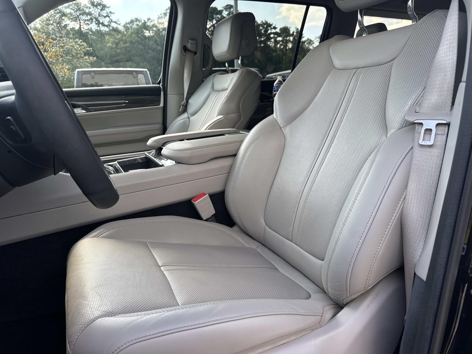 2022 Jeep Wagoneer Series III 4x2
