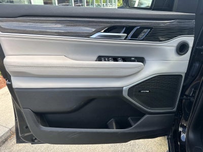 2022 Jeep Wagoneer Series III 4x2
