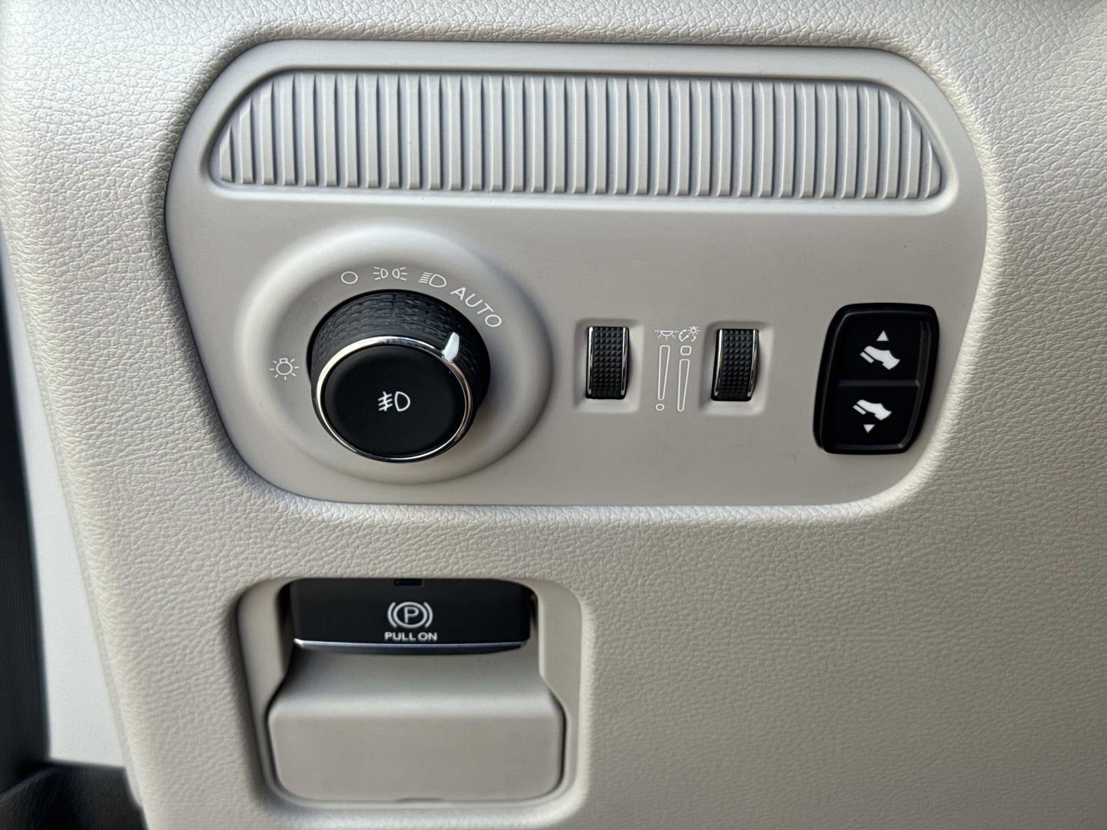 2022 Jeep Wagoneer Series III 4x2