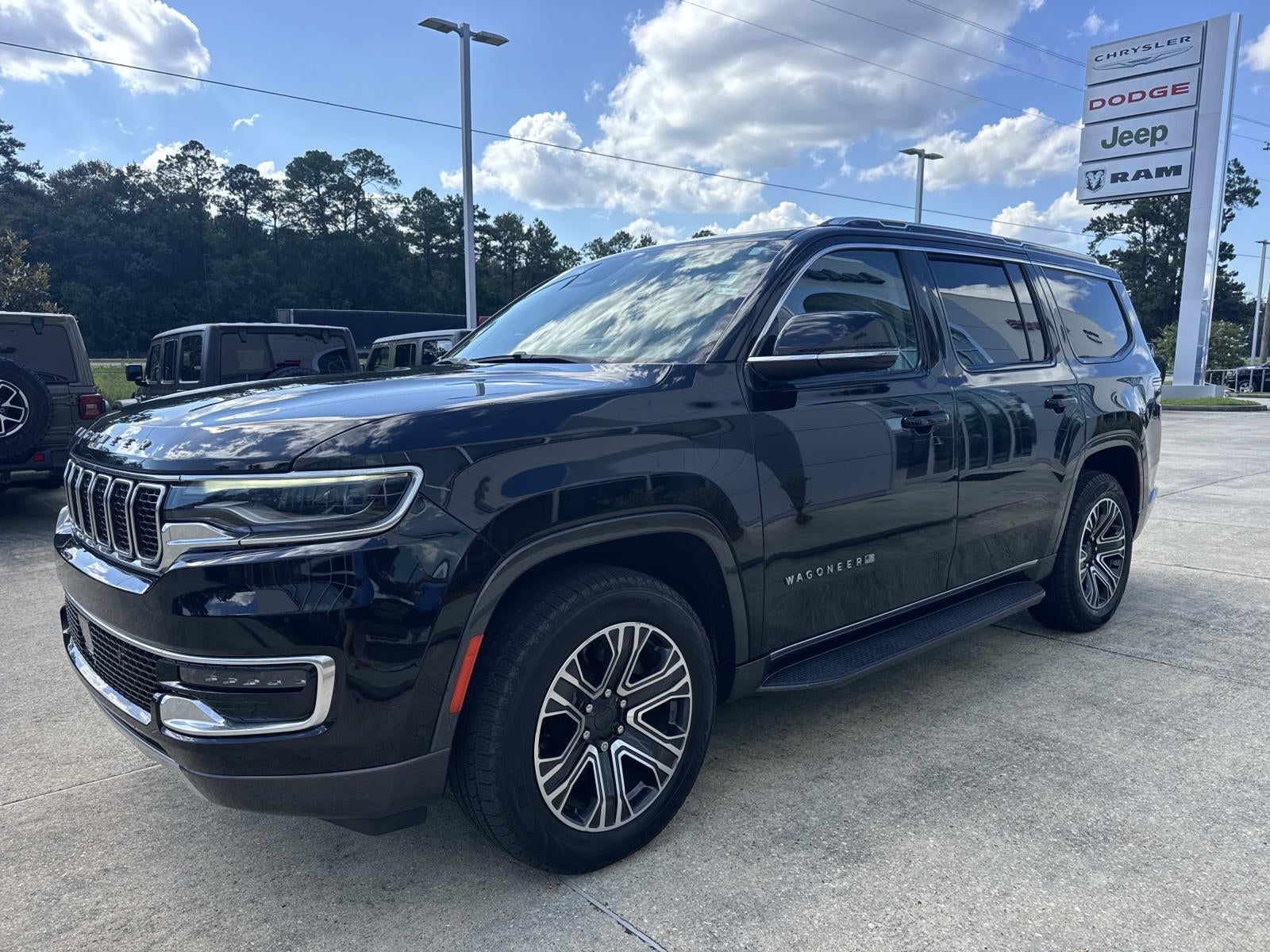2022 Jeep Wagoneer Series III 4x2