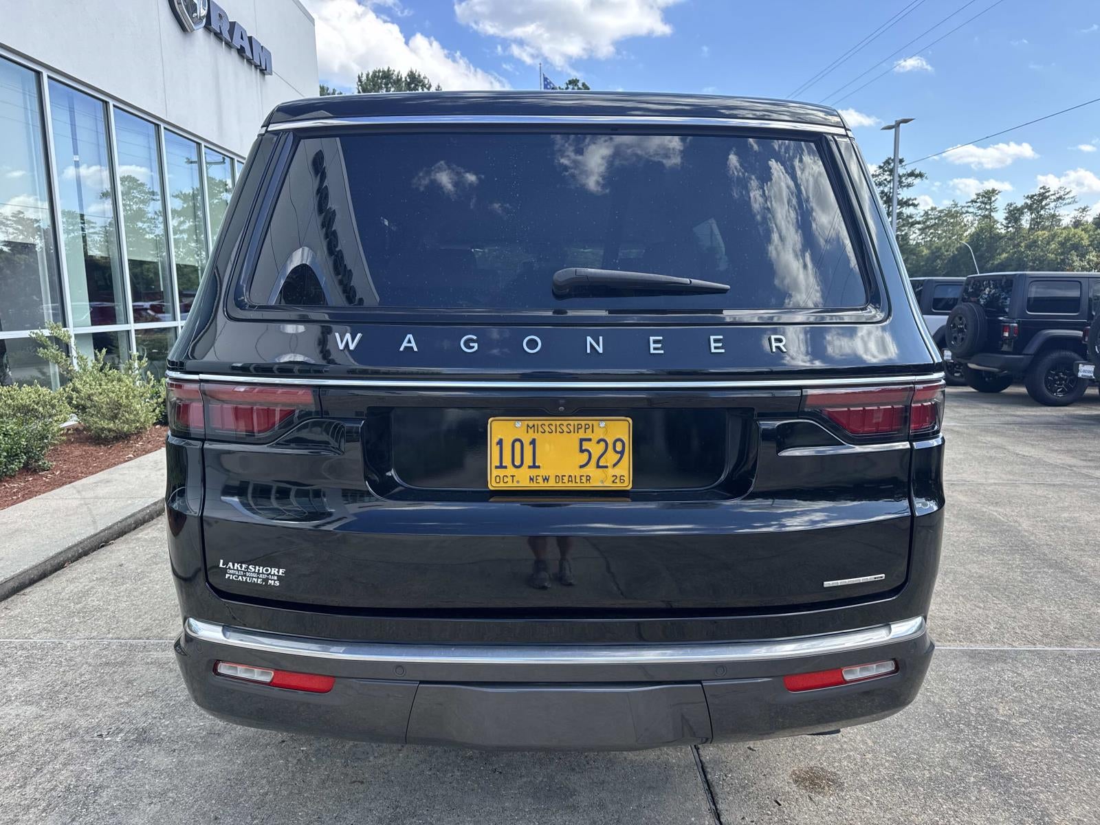 2022 Jeep Wagoneer Series III 4x2