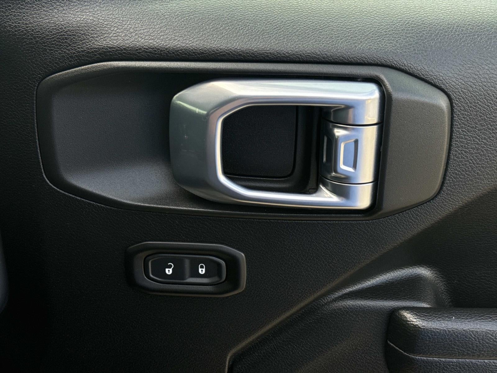 2022 Jeep Gladiator Willys 4x4