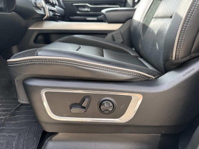 2019 RAM 1500 Laramie Crew Cab 4x2 5'7' Box