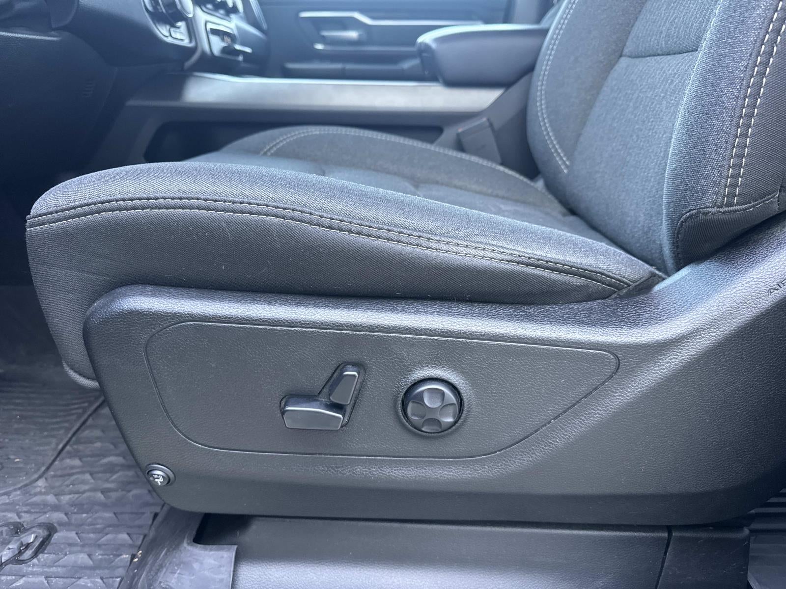 2019 RAM 1500 Big Horn/Lone Star Crew Cab 4x4 5'7' Box