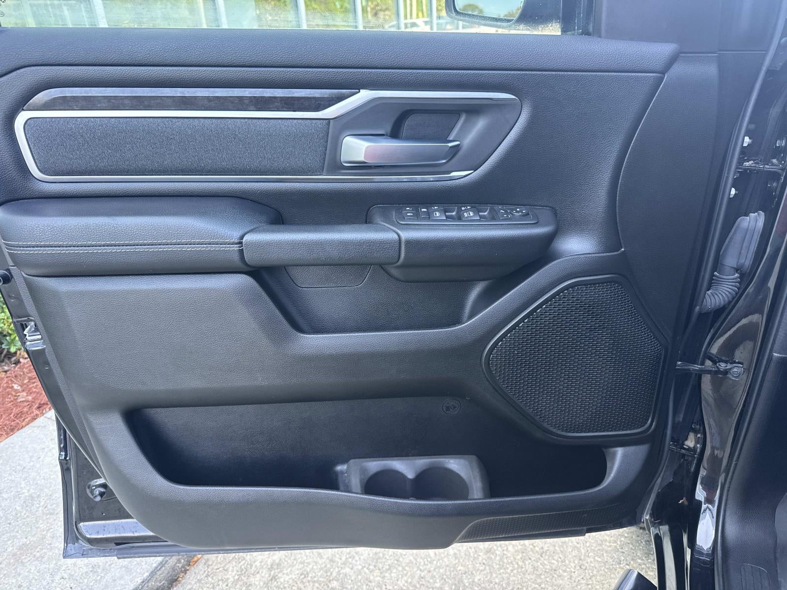 2019 RAM 1500 Big Horn/Lone Star Crew Cab 4x4 5'7' Box