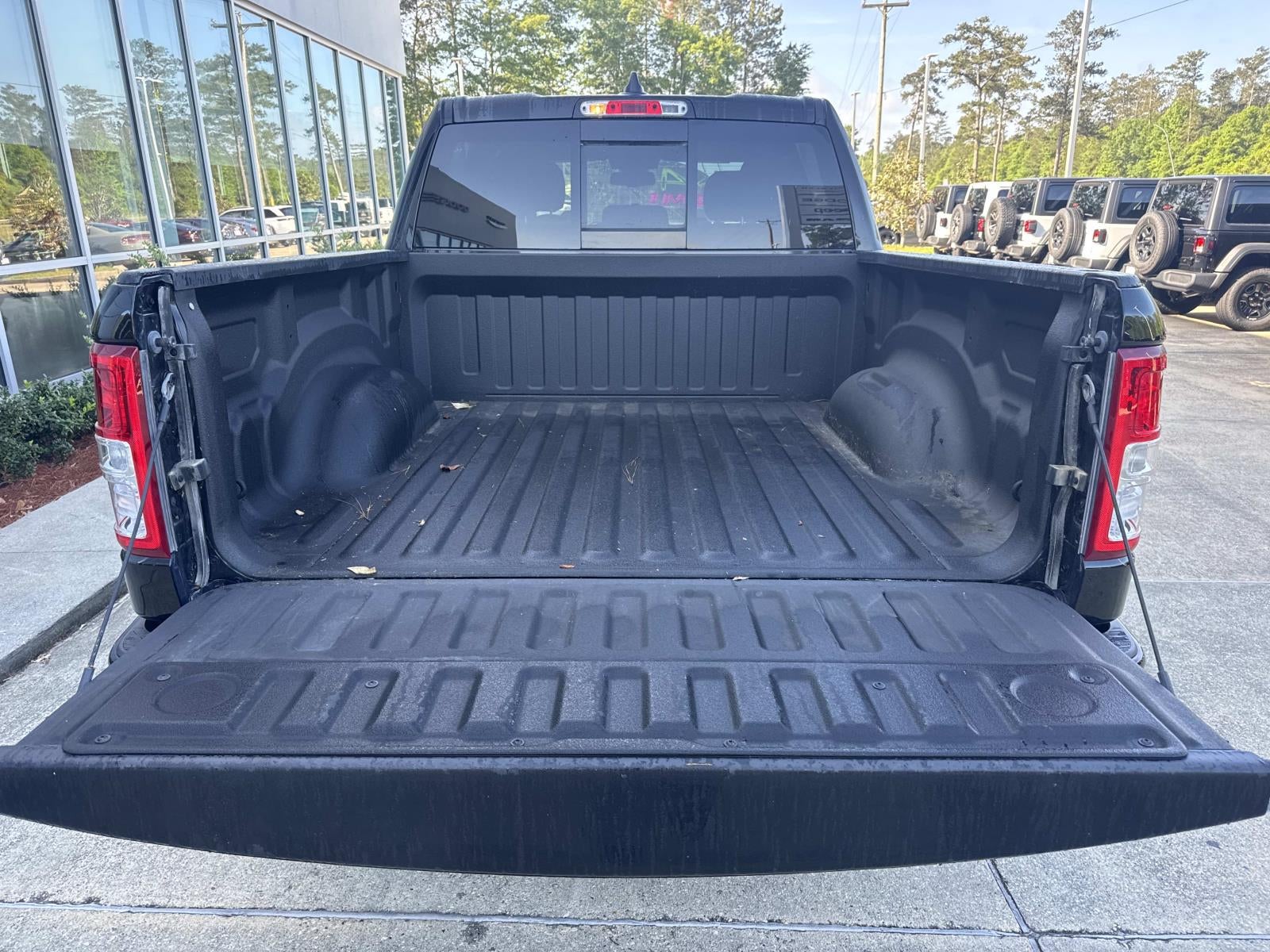 2019 RAM 1500 Big Horn/Lone Star Crew Cab 4x4 5'7' Box
