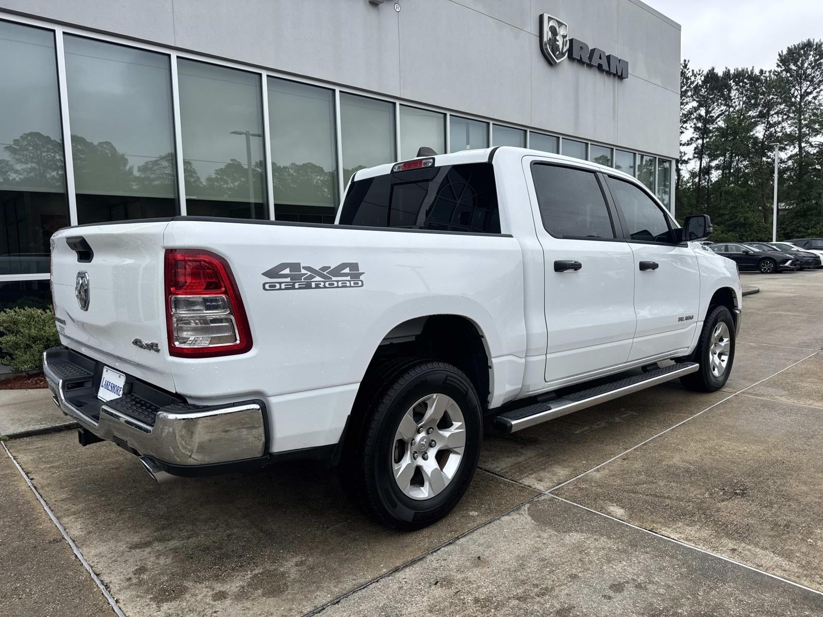 2024 RAM 1500 Big Horn Crew Cab 4x4 5'7' Box