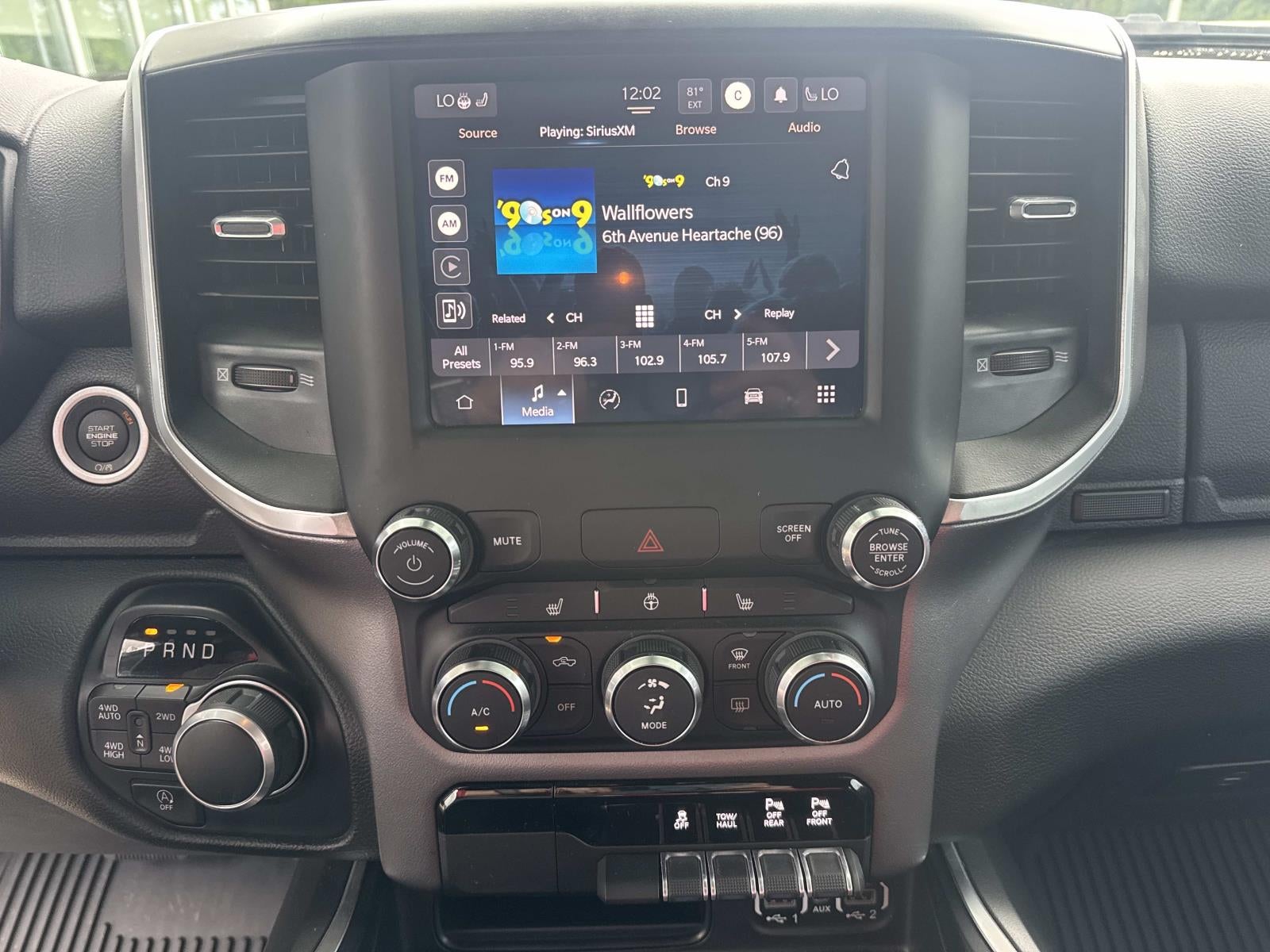 2023 RAM 1500 Big Horn Crew Cab 4x4 5'7' Box