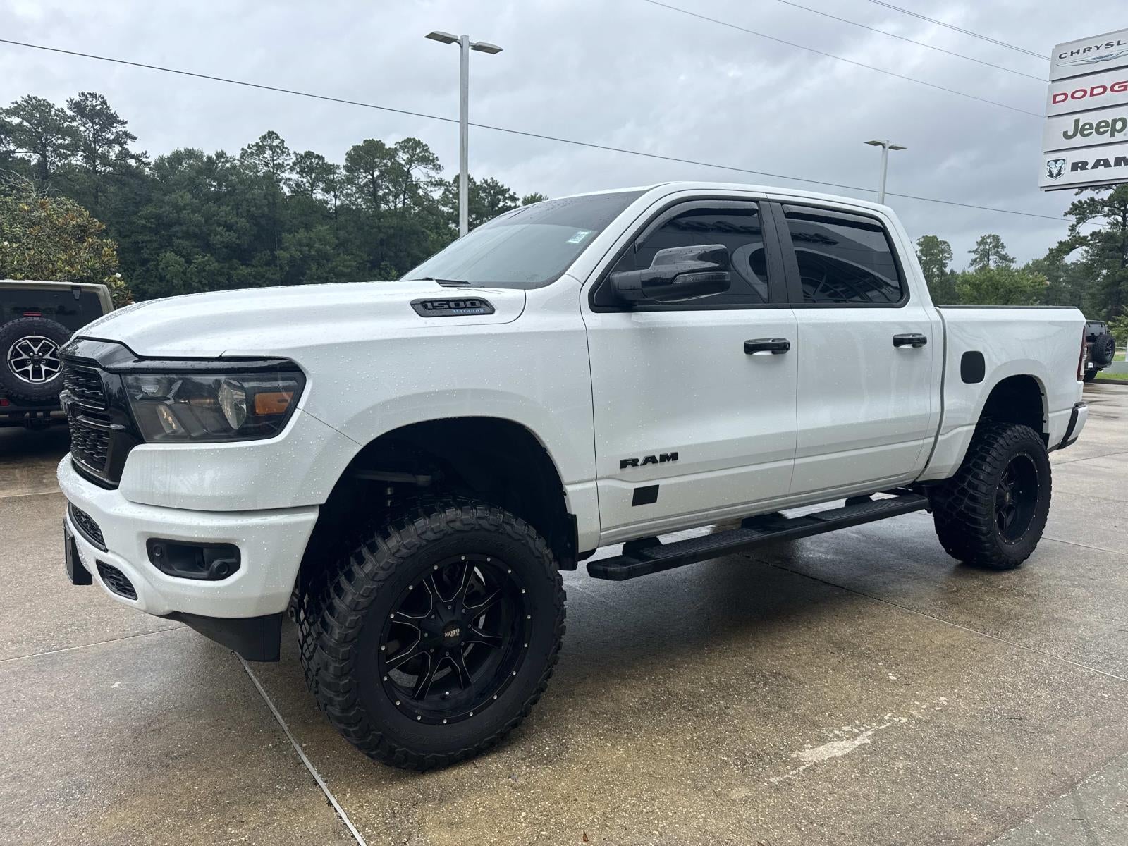 2023 RAM 1500 Big Horn Crew Cab 4x4 5'7' Box