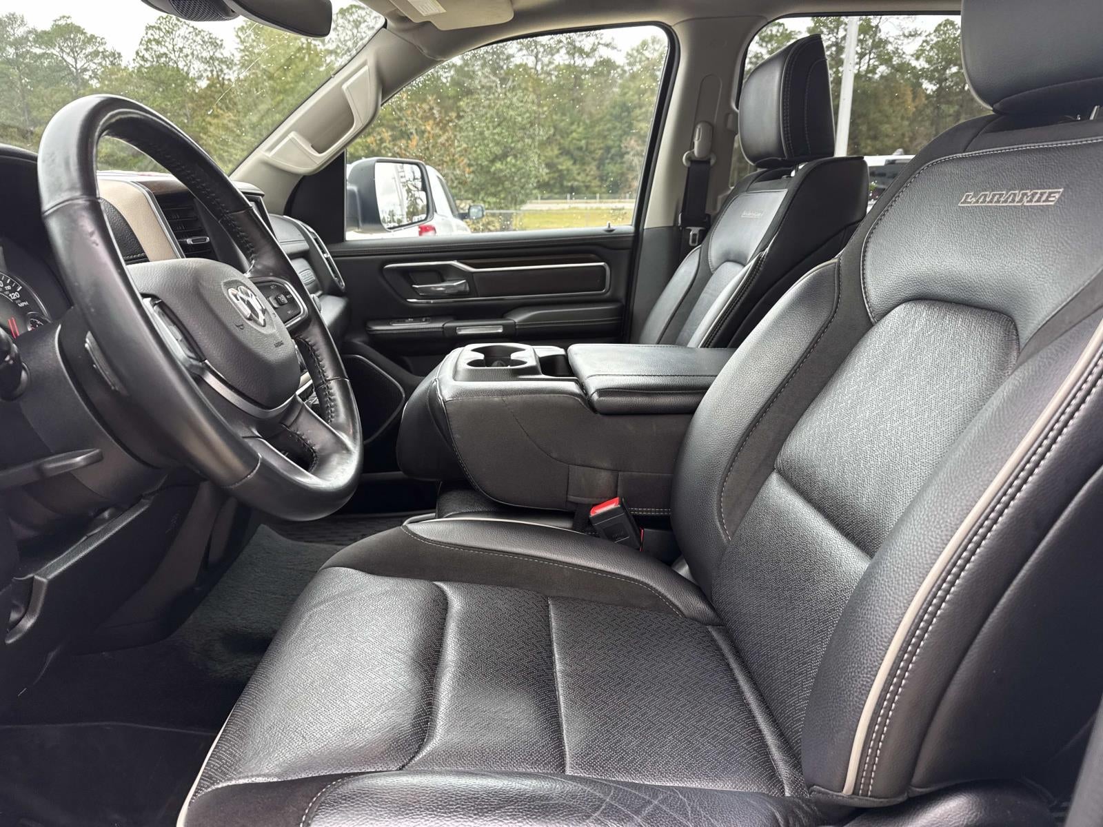 2022 RAM 1500 Laramie Crew Cab 4x4 5'7' Box