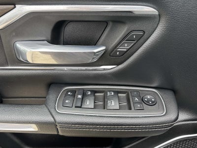 2022 RAM 1500 Laramie Crew Cab 4x4 5'7' Box