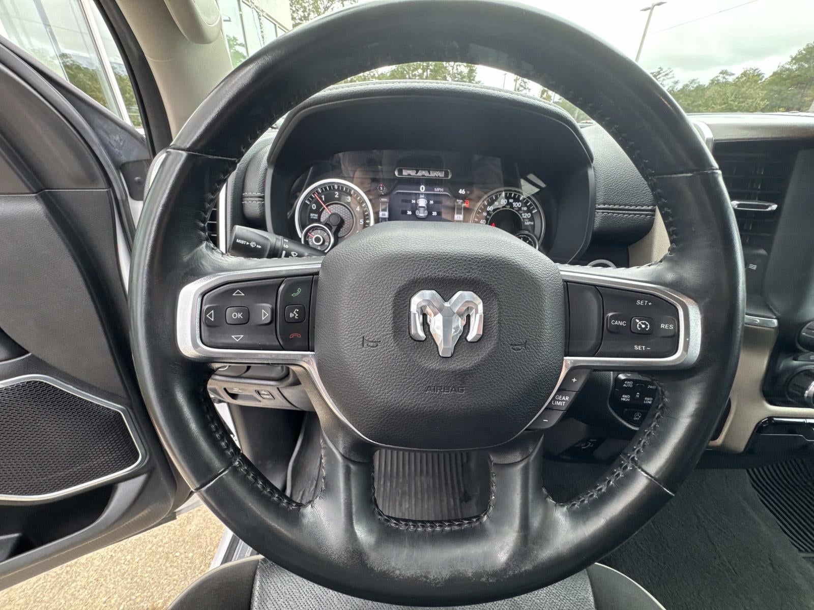 2022 RAM 1500 Laramie Crew Cab 4x4 5'7' Box