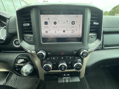 2022 RAM 1500 Laramie Crew Cab 4x4 5'7' Box