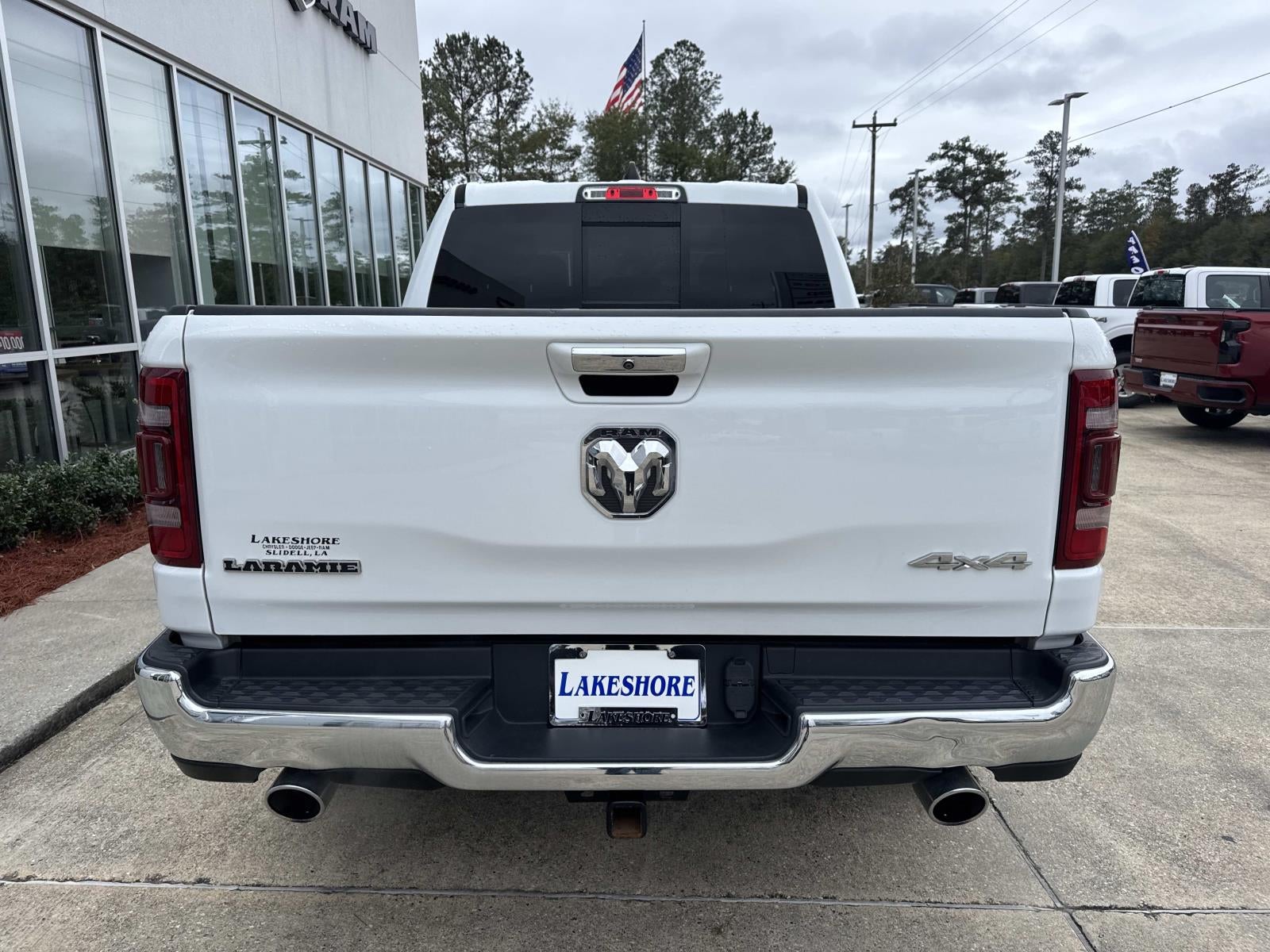 2022 RAM 1500 Laramie Crew Cab 4x4 5'7' Box
