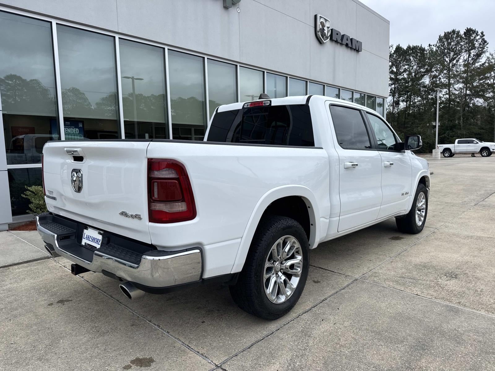 2022 RAM 1500 Laramie Crew Cab 4x4 5'7' Box