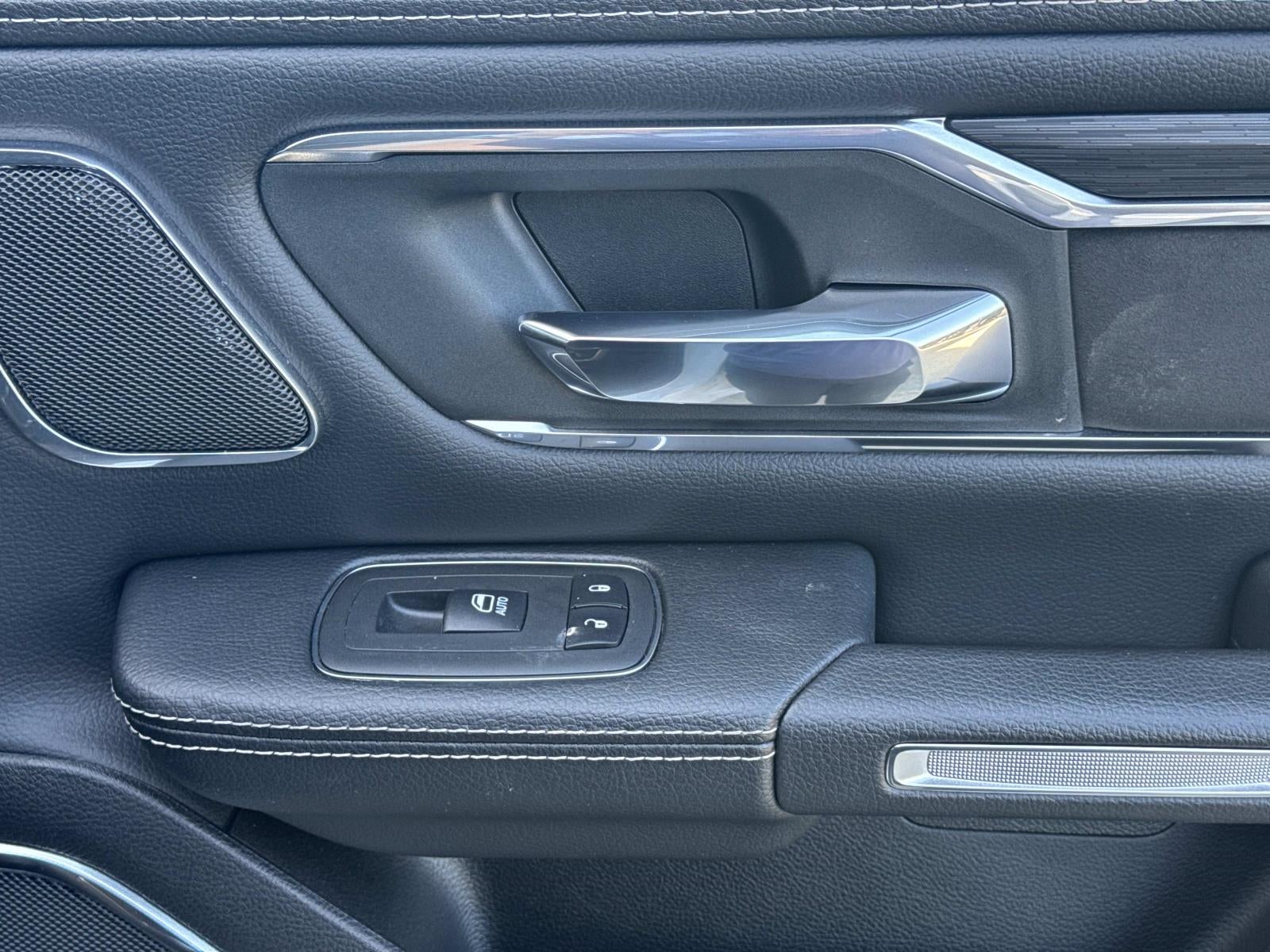 2024 RAM 1500 Laramie Crew Cab 4x4 5'7' Box