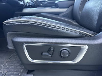 2024 RAM 1500 Laramie Crew Cab 4x4 5'7' Box