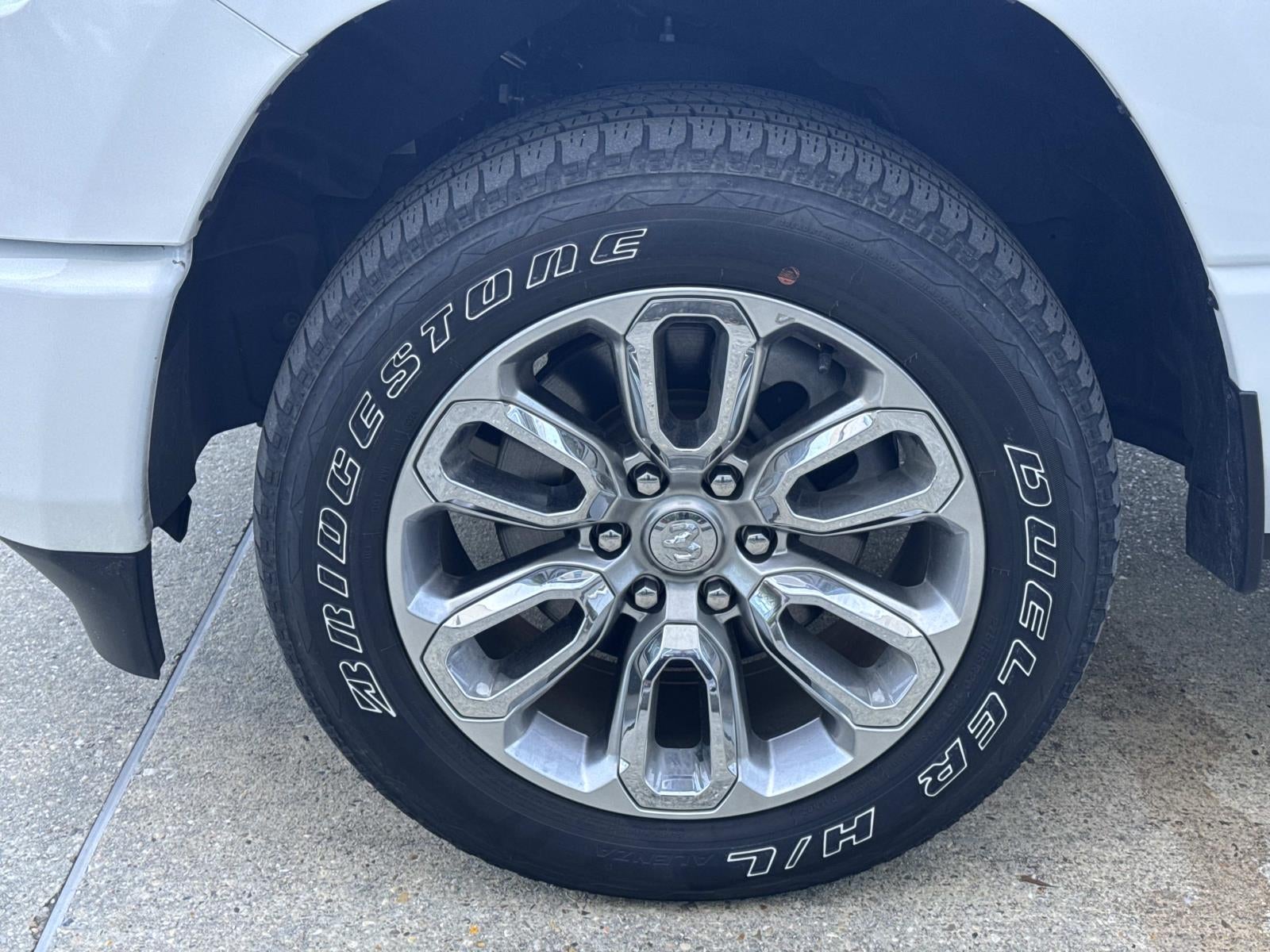 2024 RAM 1500 Laramie Crew Cab 4x4 5'7' Box