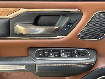 2020 RAM 1500 Laramie Longhorn Crew Cab 4x4 5'7' Box