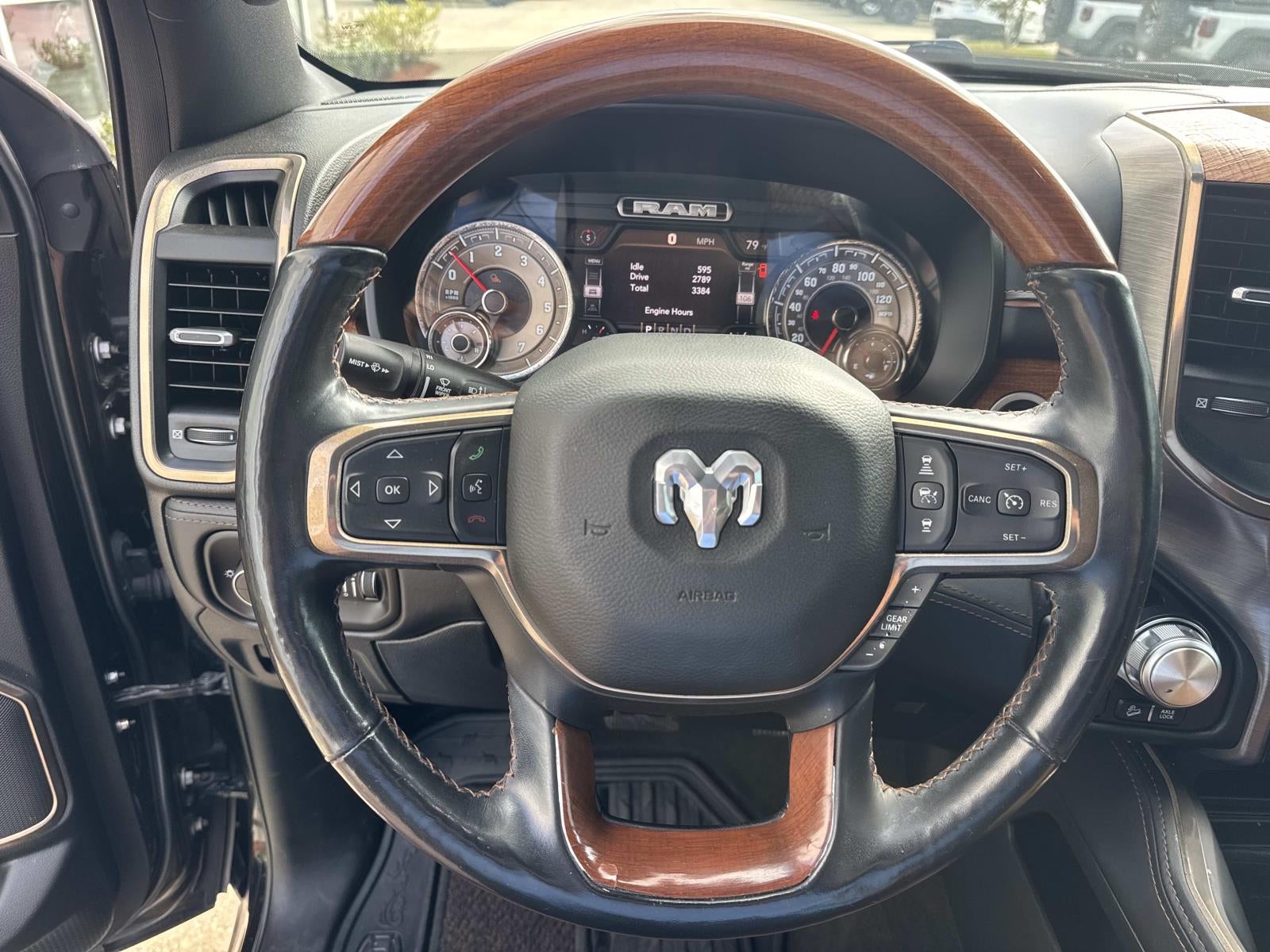 2020 RAM 1500 Laramie Longhorn Crew Cab 4x4 5'7' Box