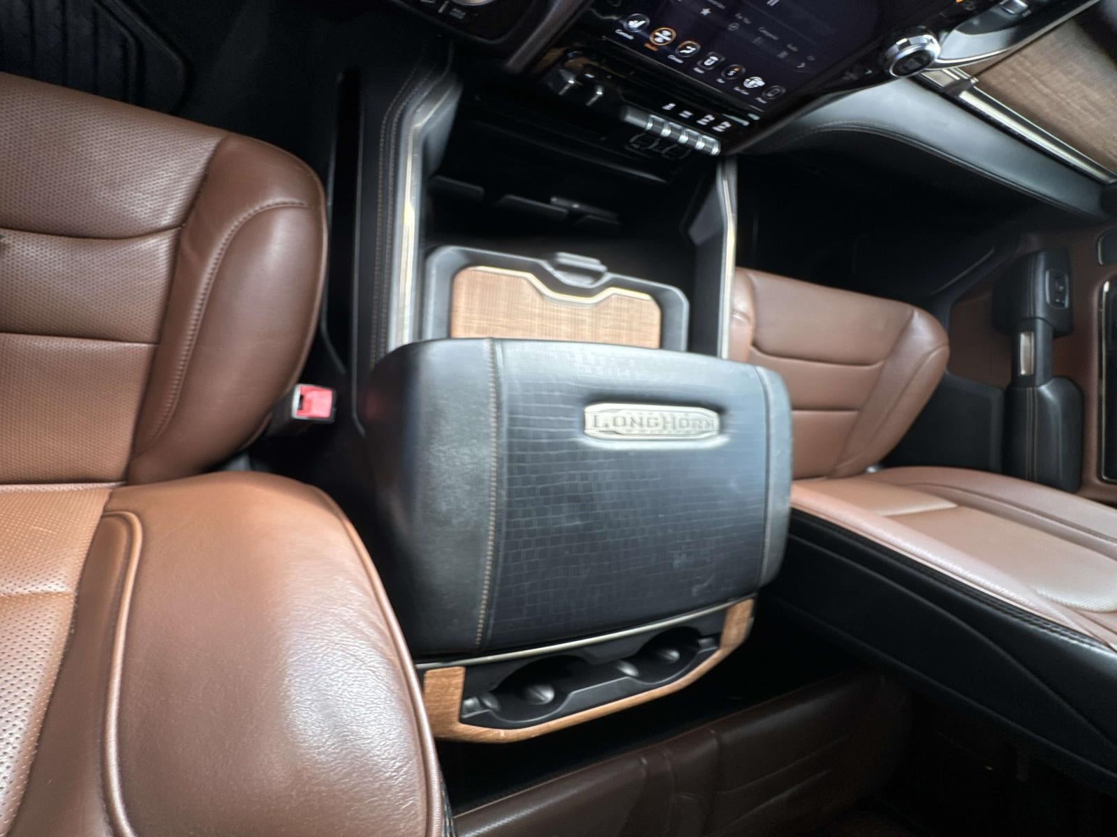 2020 RAM 1500 Laramie Longhorn Crew Cab 4x4 5'7' Box