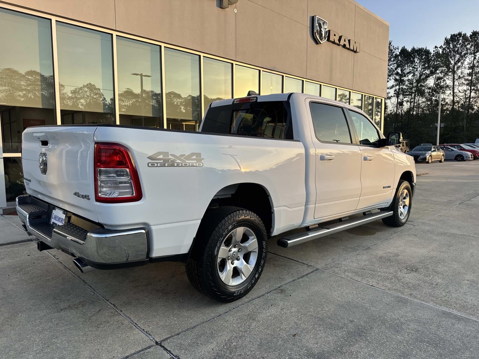2022 RAM 1500 Big Horn Crew Cab 4x4 6'4' Box