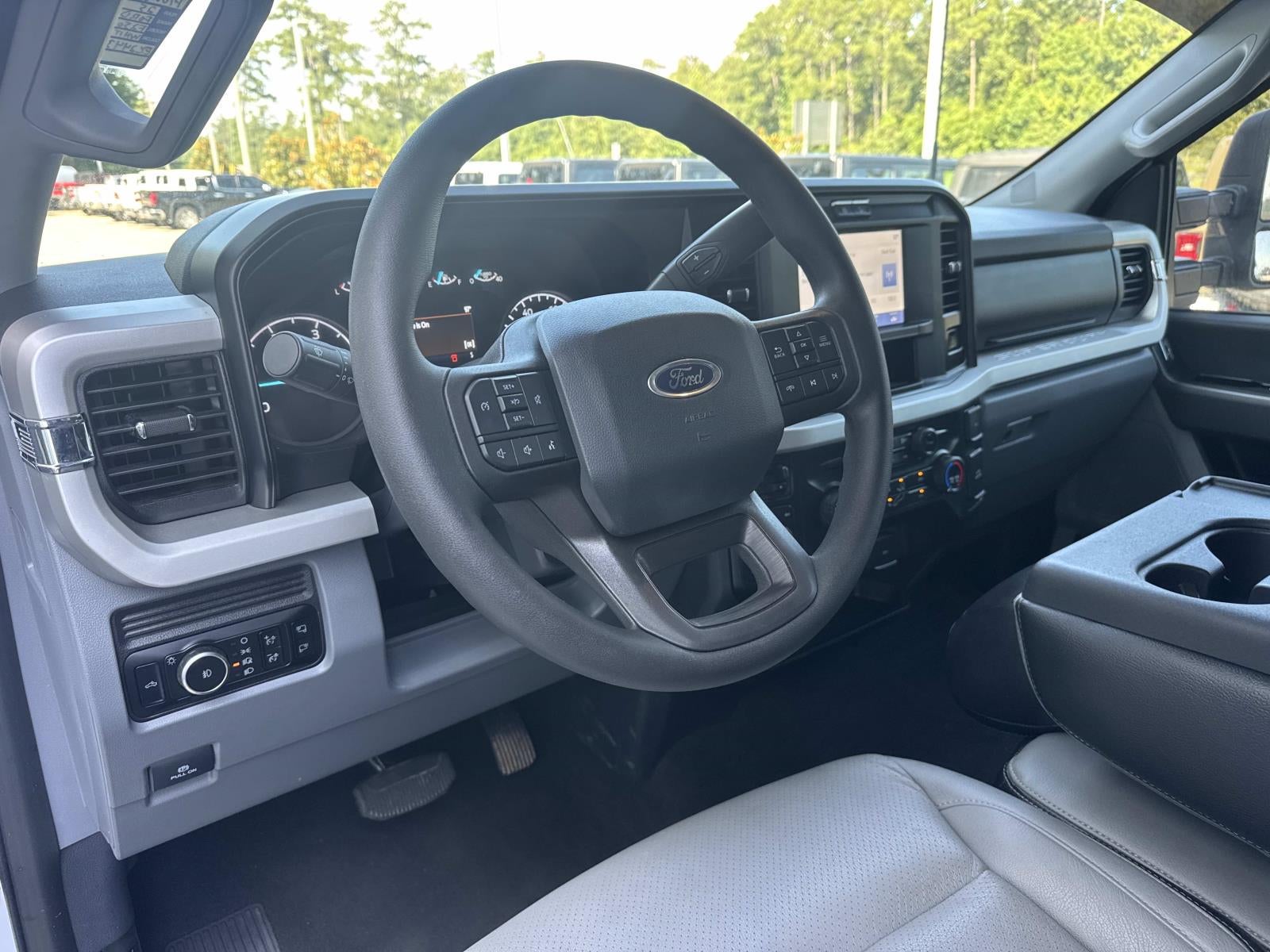2025 Ford F-250 XLT