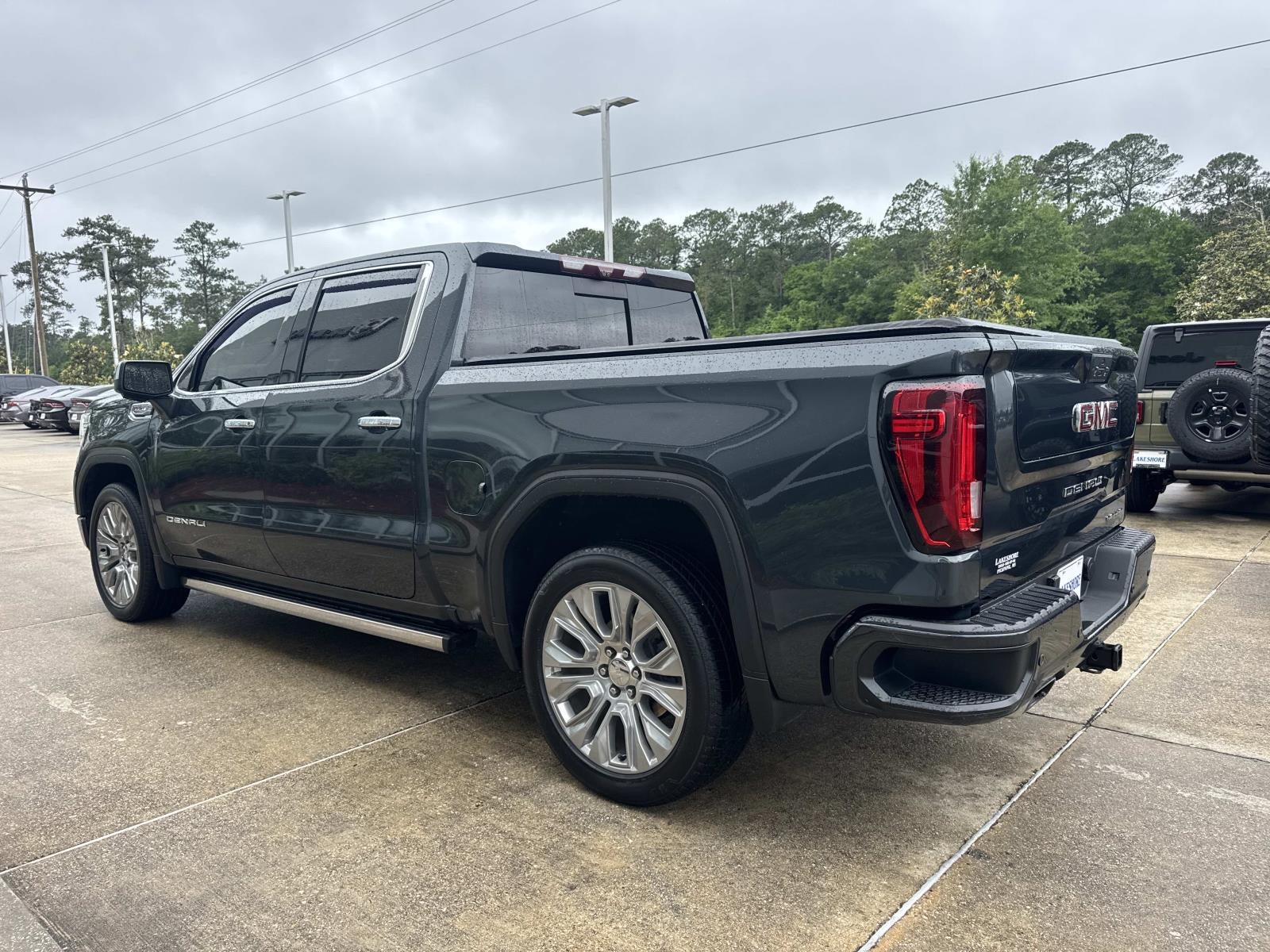 2022 GMC Sierra 1500 Limited 4WD Crew Cab Short Box Denali